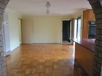 7 BELLBRIDGE DRIVE, Hoppers Crossing