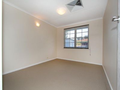 3 Elliot Place, Lamington