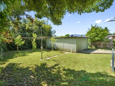 17 Simmonds Street, Mount Beauty