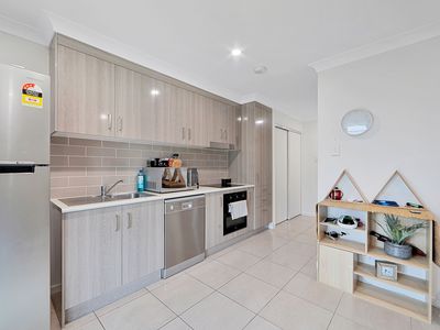 23 Sharp Crescent, Branyan