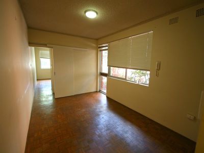 6 / 42 Meadow Crescent, Meadowbank