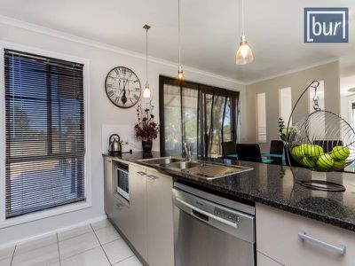 161-169 Larmer Street, Howlong
