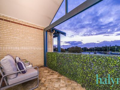 221 / 7-11 Heirisson Way, Victoria Park