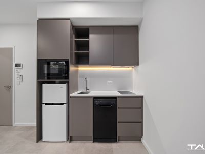 1-28 / 10 Belinda Place, Mays Hill