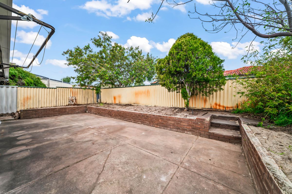 7 Roy Street, St James