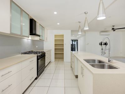 87 Shutehaven Circuit, Bushland Beach