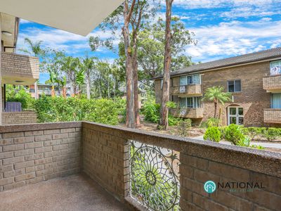 14 / 37 Crown Street, Granville