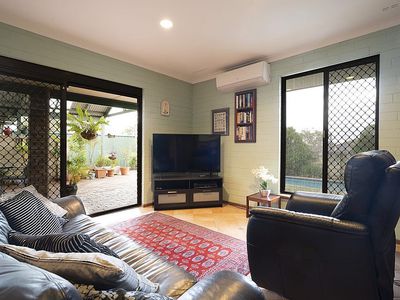 100 Sydenham Road, Doubleview