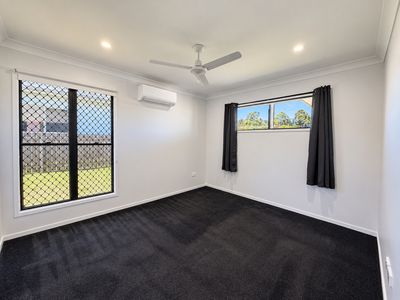21 Turner Avenue, Atherton