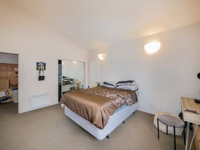 1/161 High Street, Dunedin