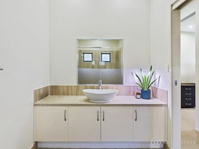 2 Brahminy Place, Zilzie