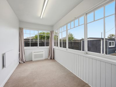 335 Ferry Road, Waltham