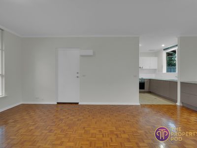 10 / 49 Foss Street, Bicton