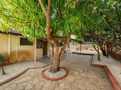 33 Bursaria Crescent, Ferndale