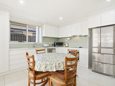 43 Kipling Drive, Colyton