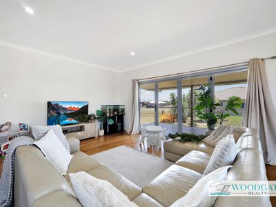 4 Kinkuna Dr woodgate, Woodgate