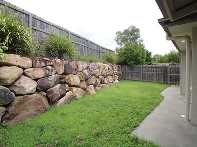 B / 54 Diamantina Circuit, Beaudesert