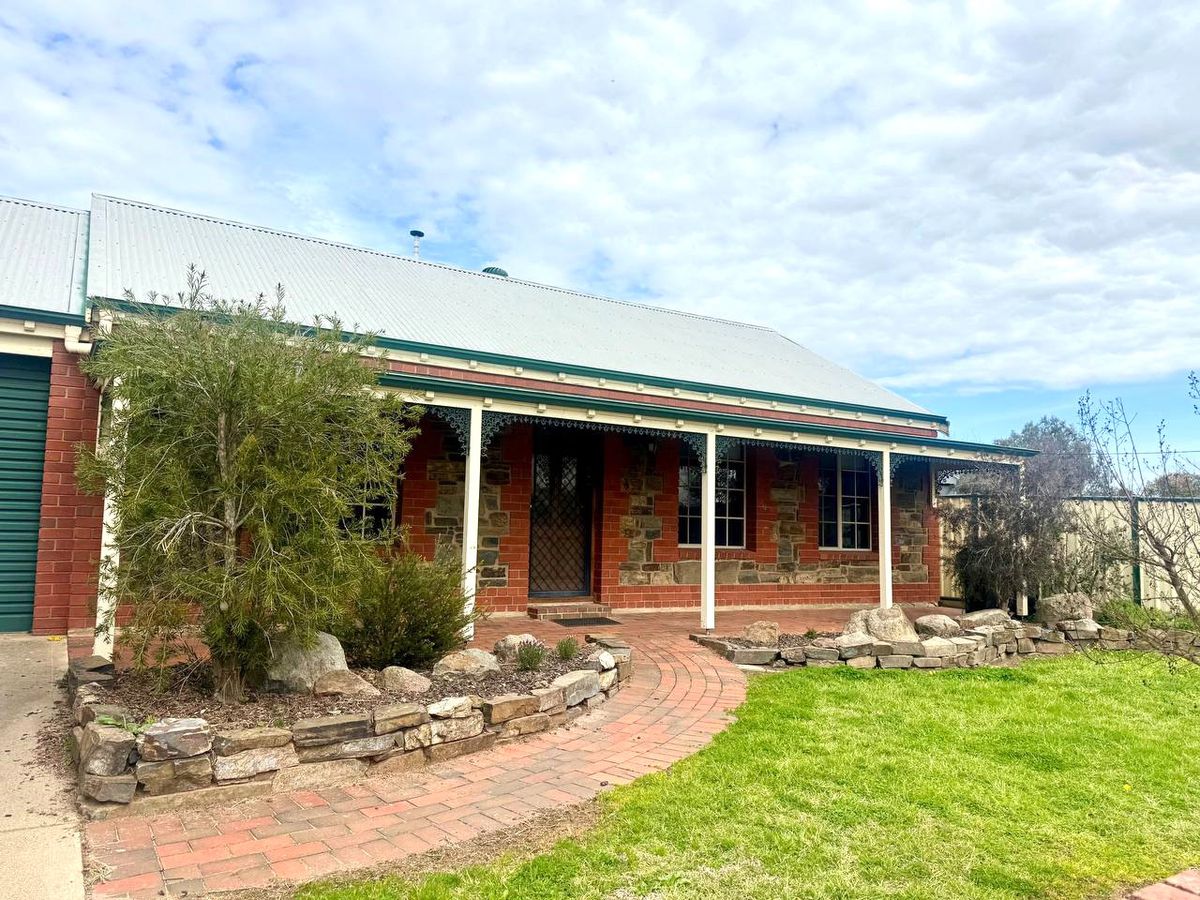 2 / 1 Shadforth Street, Benalla