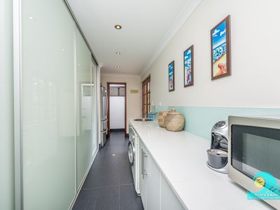 62 Lagoon Drive, Yanchep