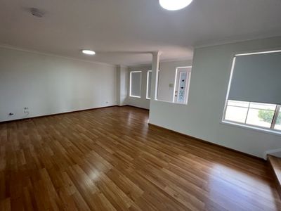 46 Coronation Drive, Green Valley