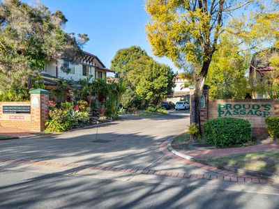 161 / 125 Hansford Road, Coombabah