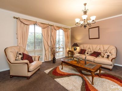 5 Eleanore Crescent, Hallam
