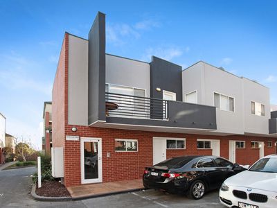 7 Gatehouse Place, Maribyrnong