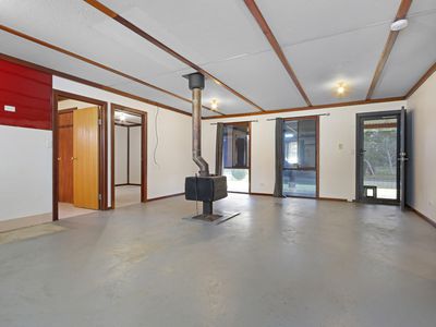 14 Railway Avenue, North Dandalup