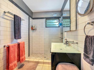 1 / 6 Colley Court, Moulden