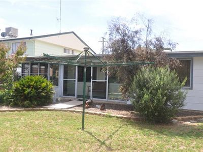 33 Linda Street, Forbes