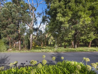 13 Cheniston Road, Mount Macedon