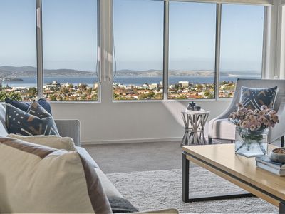 2 / 35 Valley Street, West Hobart