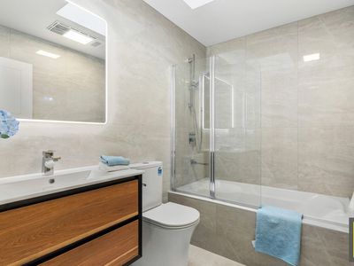 65 Manugakaraka Road, Karaka