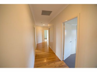 108 Maple Crescent, Narromine