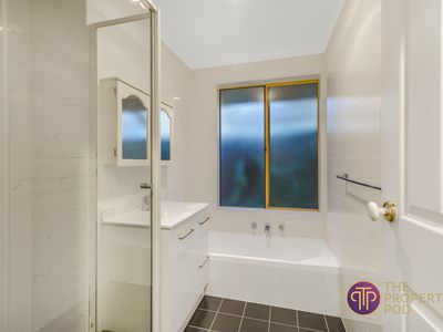 69 Discovery Drive, Thornlie