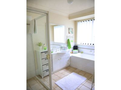 2 Shiraz Dr, Bonnells Bay