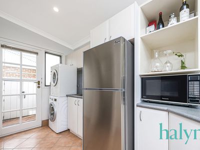 89 Scarborough Beach Road, Mount Hawthorn