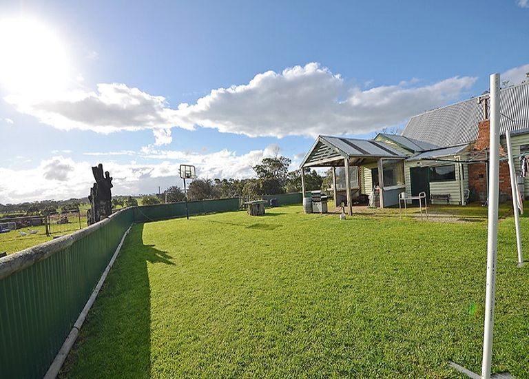 61 Hollis Road, Portland