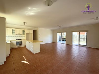 12 Beacon Avenue, Point Cook