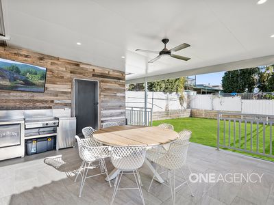 2 Myee Street, Kanahooka