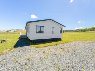 20 Journeys End, Tapora