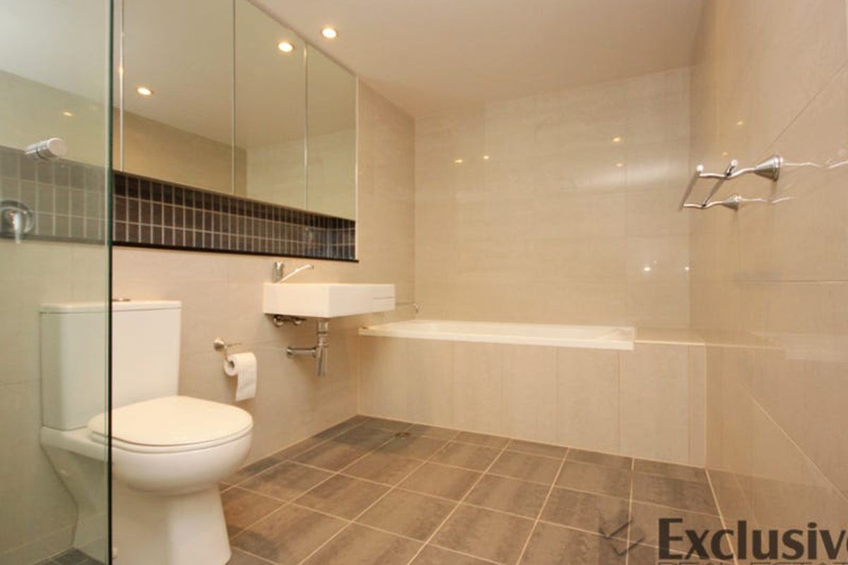 8 / 21 Angas Street, Meadowbank