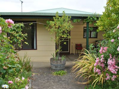 6 Tenth st, Millicent