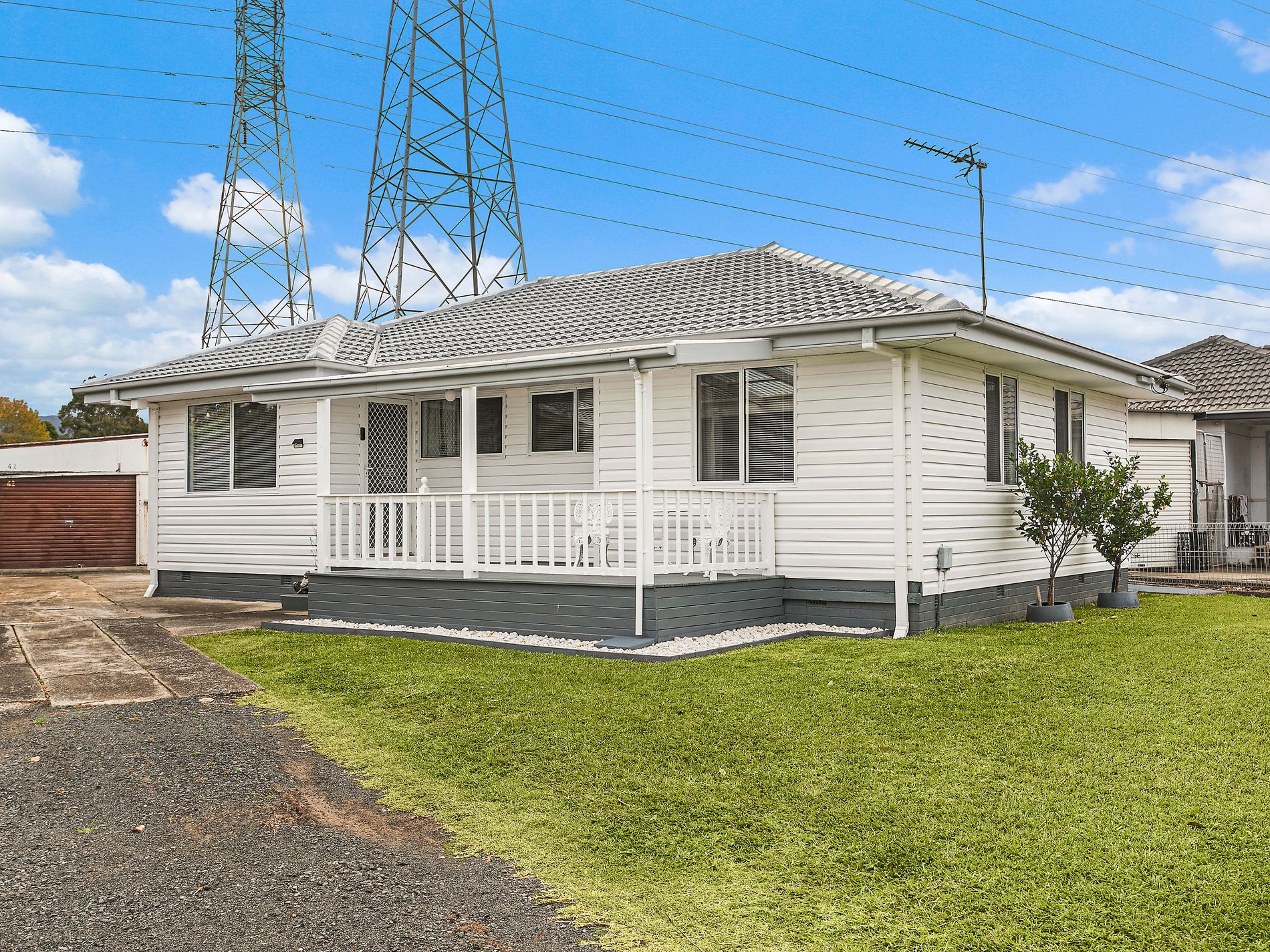 42 Eleebana Crescent, Koonawarra