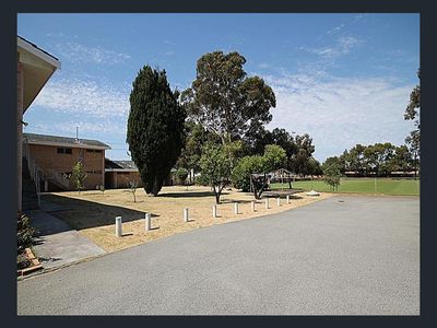 2/40 Lockwood Street, Yokine