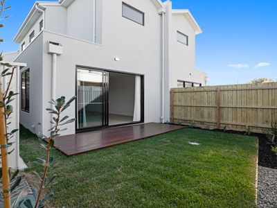 55B Railway Parade, Seaford