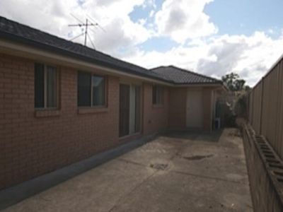 2 / 3 Lovell Street, Shortland