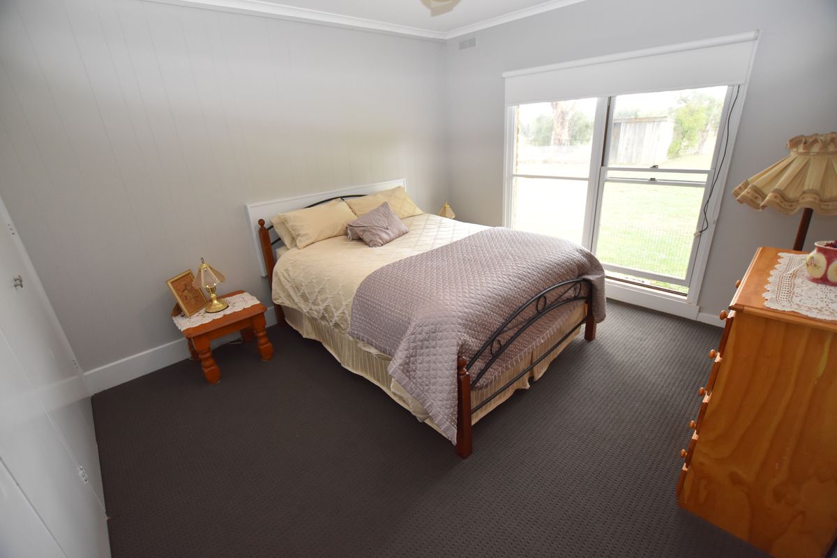 93 Howards Lane, Kyabram