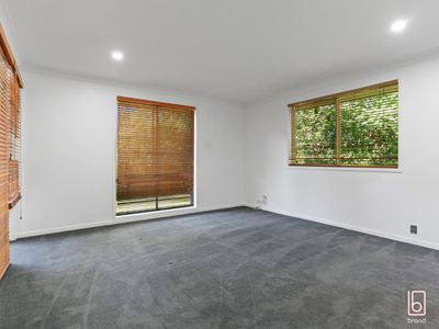 9 Meadow Road, Springfield