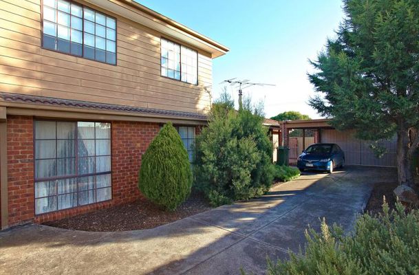34 Rokeby Crescent, Craigieburn